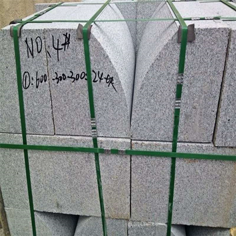 室內(nèi)大理石地面拼花設(shè)計實例