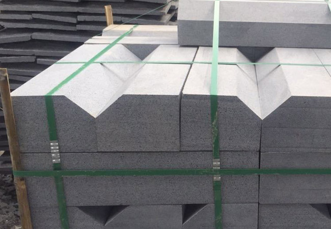 芝麻黑荔枝面價(jià)格范圍多少(圖1)