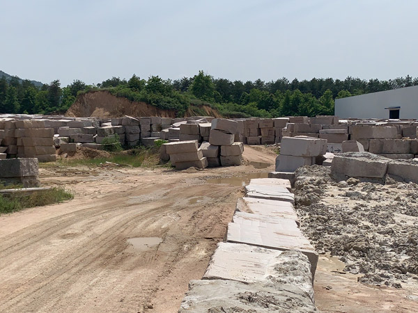 巖板電視背景墻怎么安裝？需要注意哪些問(wèn)題呢？(圖1)