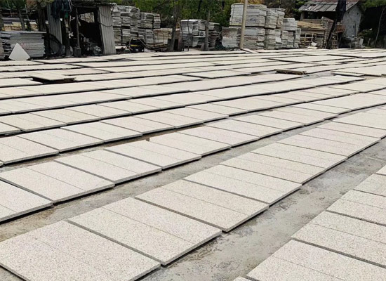 室內(nèi)地面墻面臺(tái)面常用石材物理性能對(duì)比