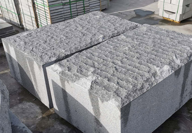 水泥路沿石和天然花崗巖石材路沿石價(jià)格工藝對比