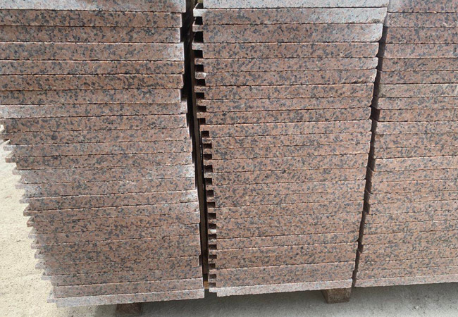 聯(lián)排別墅裝修石材樓梯踏步厚度與防滑槽深度標(biāo)準(zhǔn)(圖1)