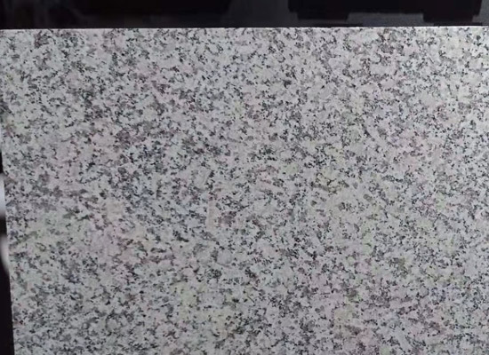 碑石芝麻白石材哪家好？