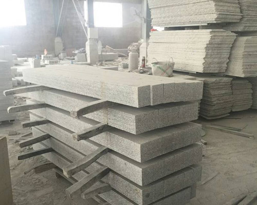 芝麻灰和芝麻黑石材價格是多少？