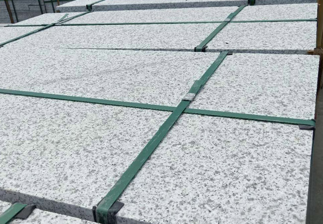 地鋪石300×600價(jià)格與輔料搭配(圖3)