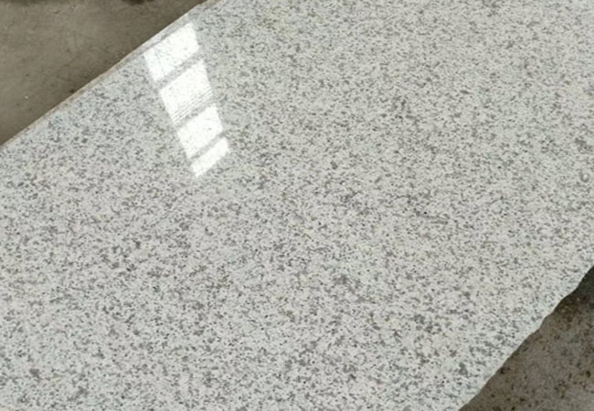 雄安新區(qū)石材廠家提供荒料切割與異形加工服務