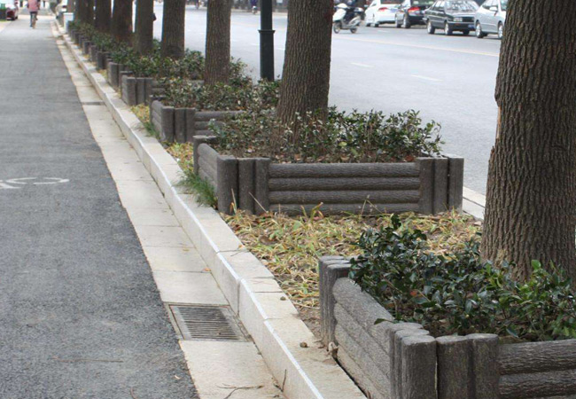 芝麻白路邊石廠家批發(fā)價格多少？