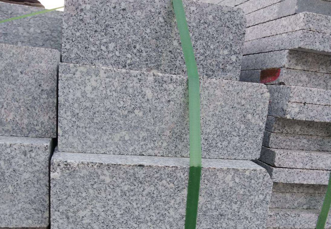 雨水篦子溝蓋板清淤效率提升41%