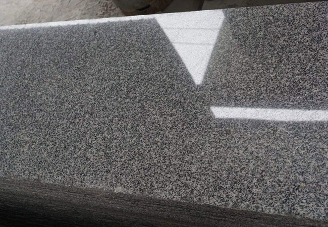 花崗巖芝麻黑的價(jià)格怎么定多少(圖3)