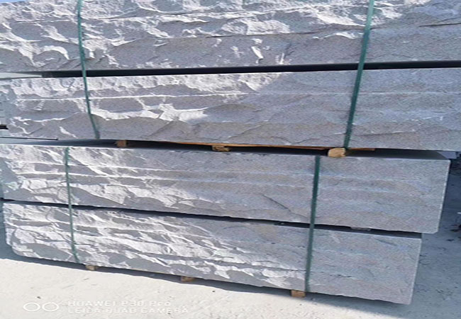 屋頂防水技巧：如何選擇合適的防水材料