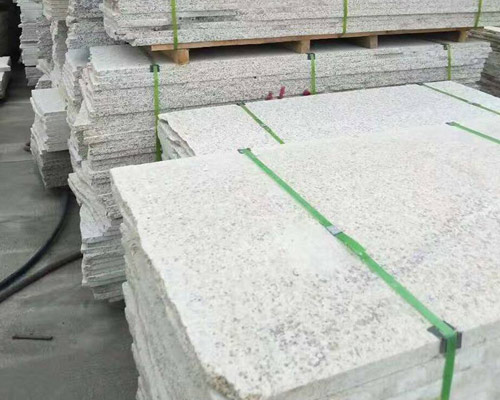 從開采到成型，是什么決定了馬蹄石必須這么厚？