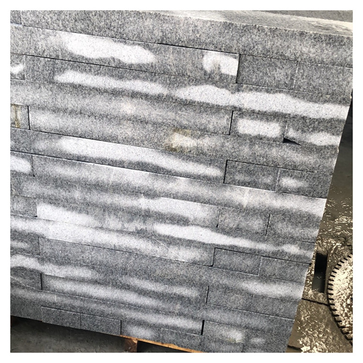 每一塊達標石材都恰好是3或5公分，這是巧合嗎？(圖4)