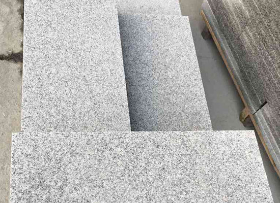 芝麻灰石材產(chǎn)地 芝麻灰石材產(chǎn)地