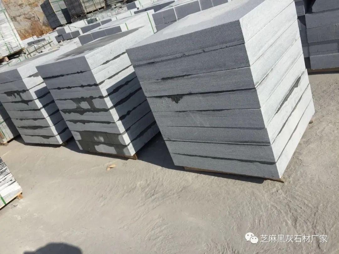 山東魯灰異形石(圖1) 山東魯灰異形石(圖1)