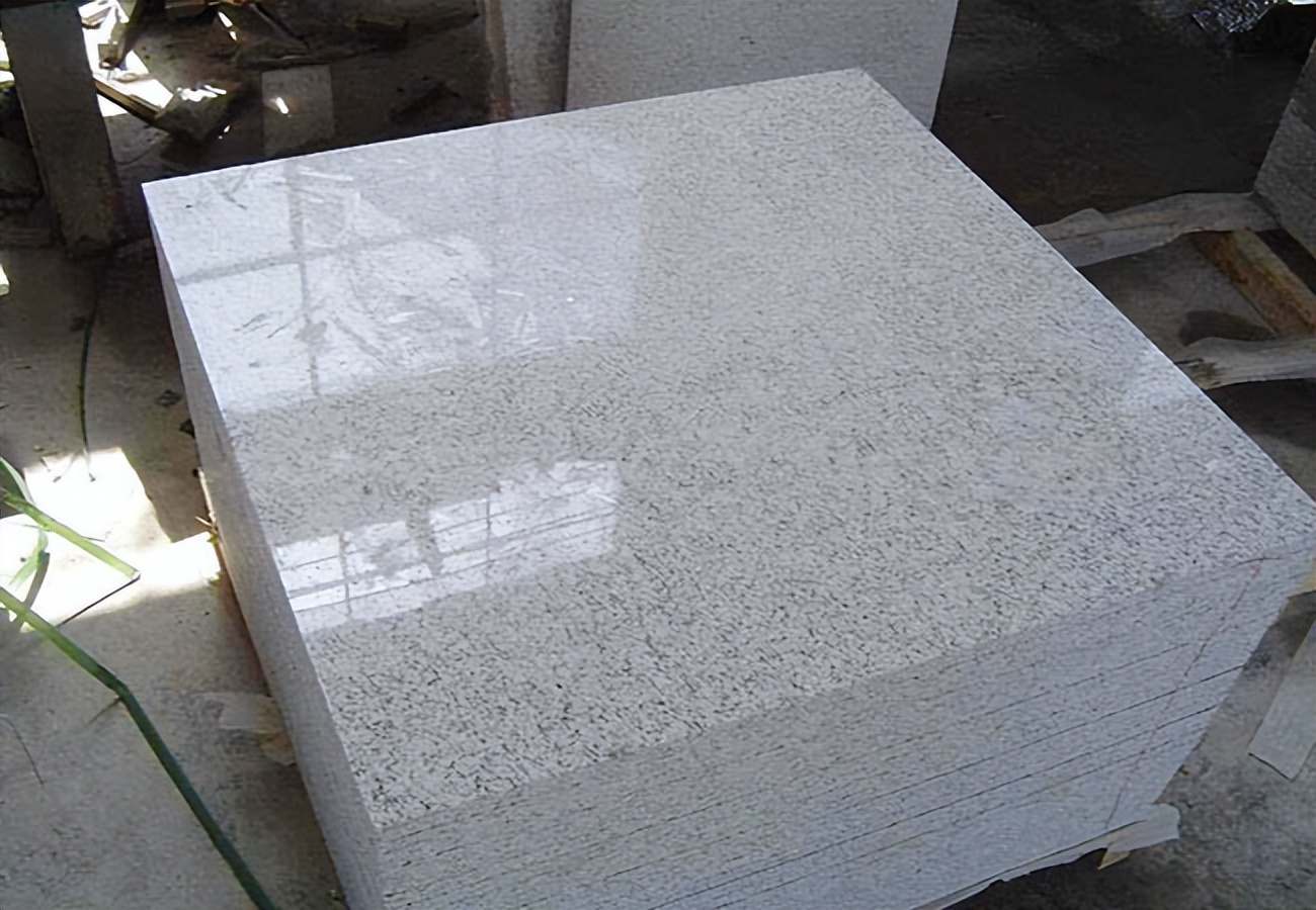 芝麻白燒面荔枝面光面花崗巖價(jià)格