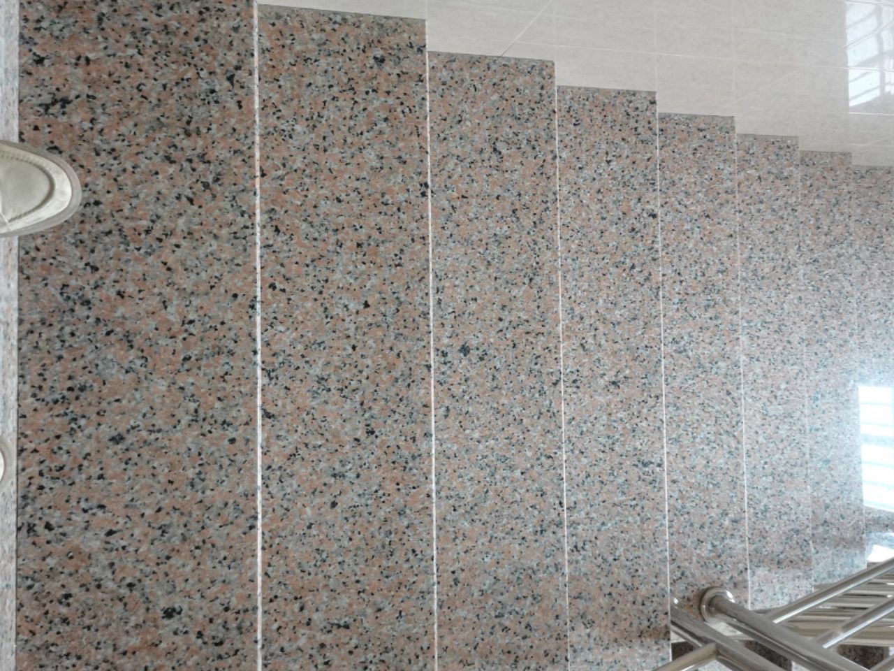 樓梯臺階踏步花崗巖石材(圖2) 樓梯臺階踏步花崗巖石材(圖2)