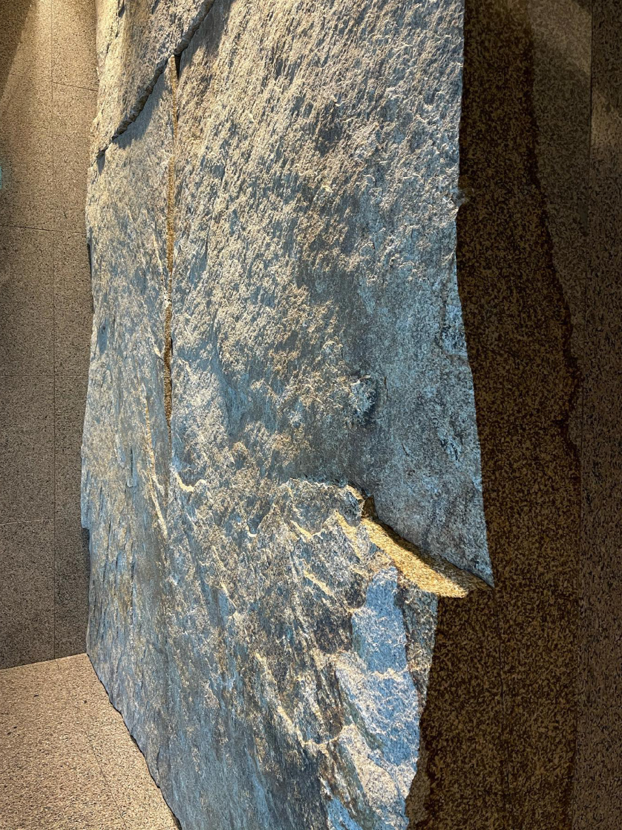 石材背景墻|灰色、白色、咖啡色哪一款適合你